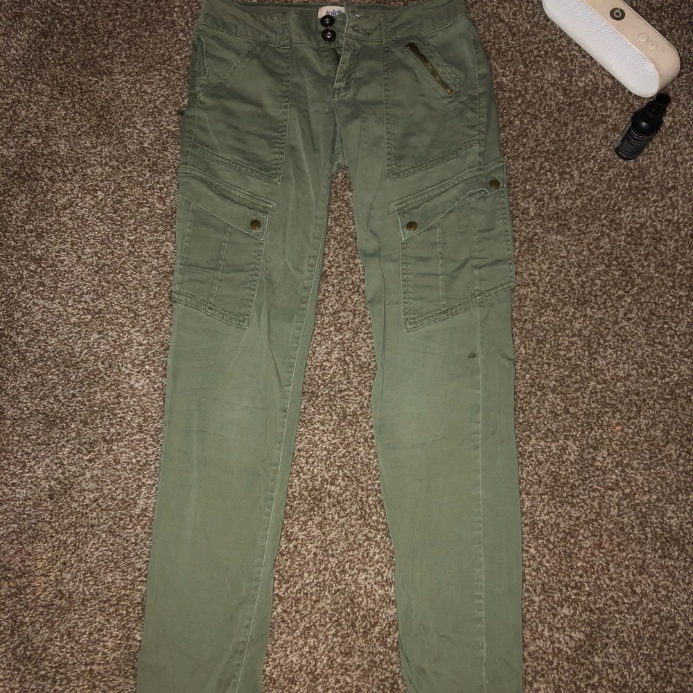 green cargo pants